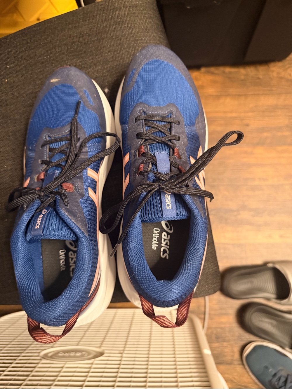 ASICS womens Blue Athletic Running Shoes